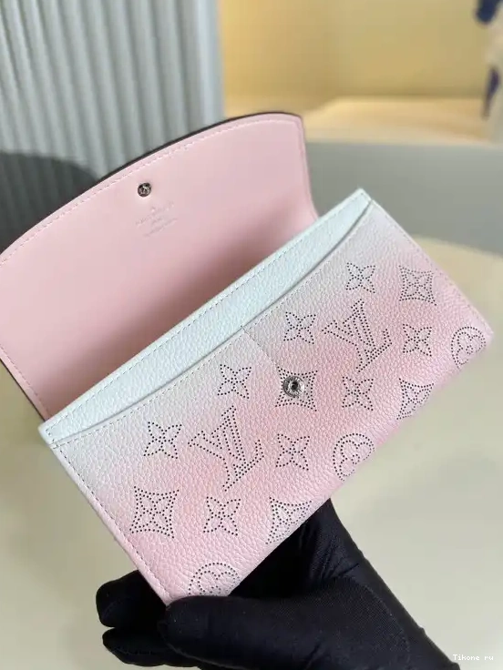 Cheap VUITTON IRIS WALLET LOUIS 0507